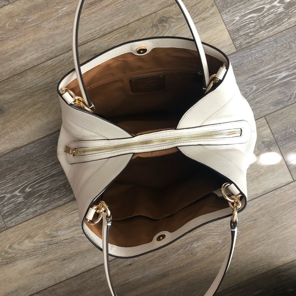 Coach Lexy Shoulder and Handbag - Picture 7 of 8